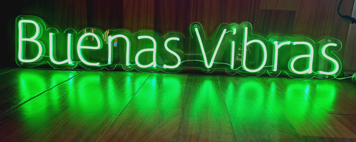 ‘Buenas Vibras’ Green LED Neon Sign