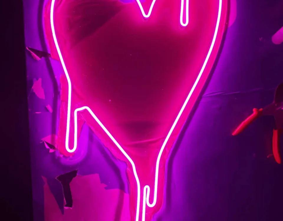 ‘Dripping Heart’ Pink LED Neon Sign