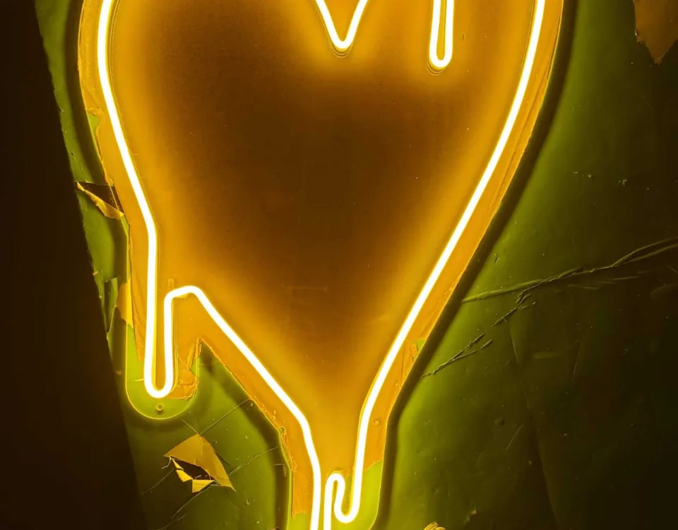 ‘Dripping Heart’ Yellow LED Neon Sign